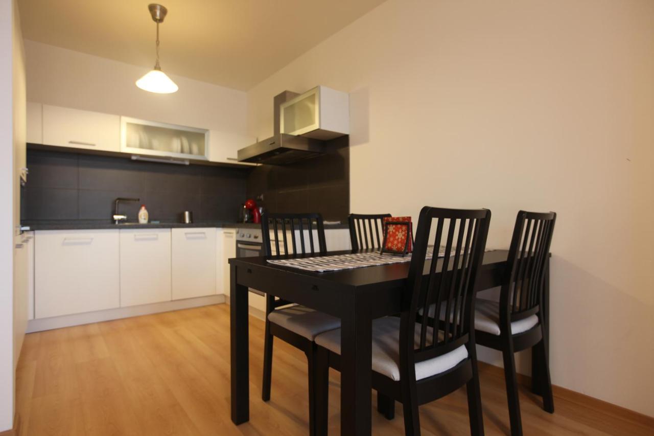 Sag 12th Floor Koloseo View Free Parking Apartmán
